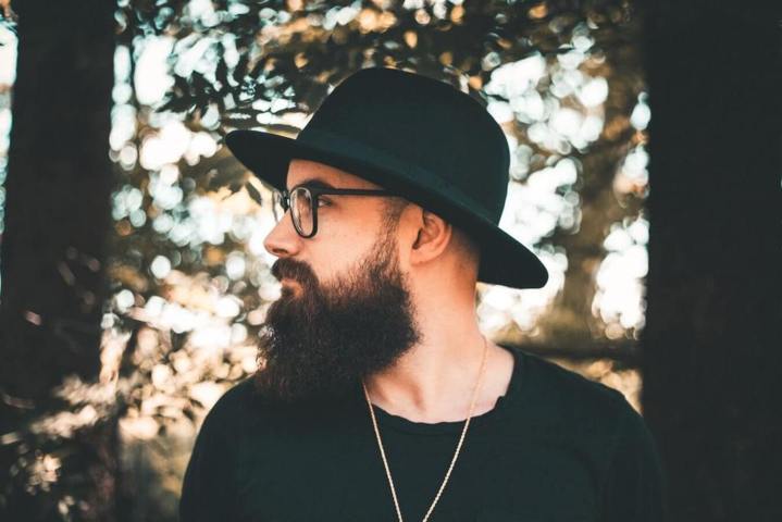 Beard Brushes: Complete Guide (Updated 2023)